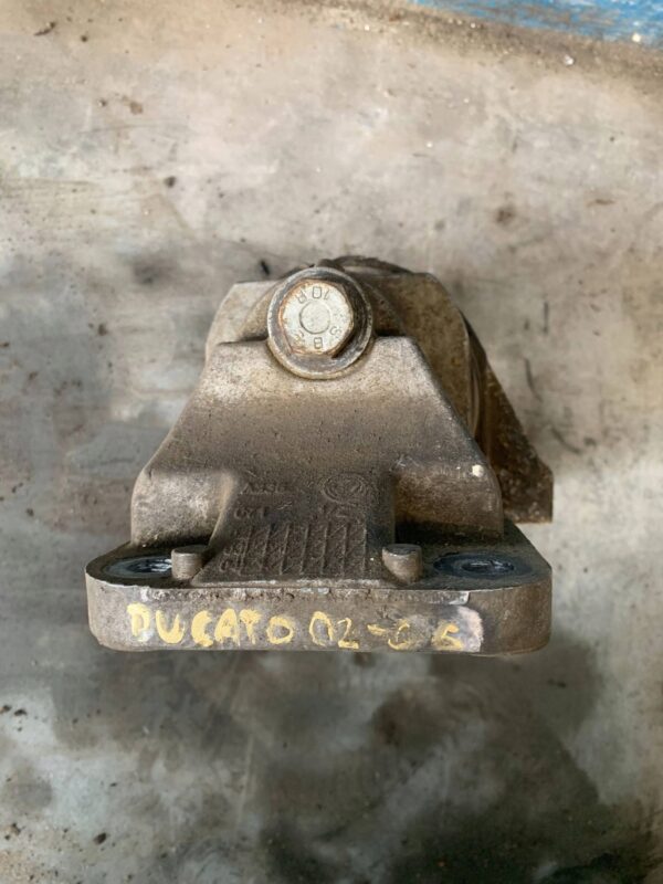 1e2d1055355b439cf7d7c63e4cc68422