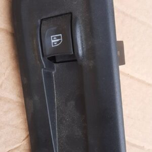 PRZYCISK SZYB PRAWY PRZÓD MASTER III/MOVANO 254110176R