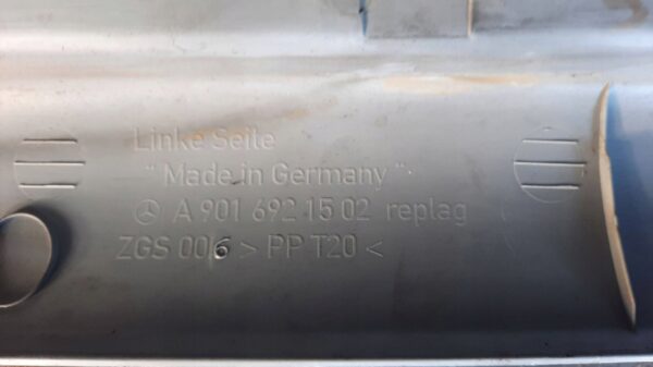 OSŁONA SŁUPKA SZYBY PRZEDNIEJ SPRINTER 903 95-07 A9016921602