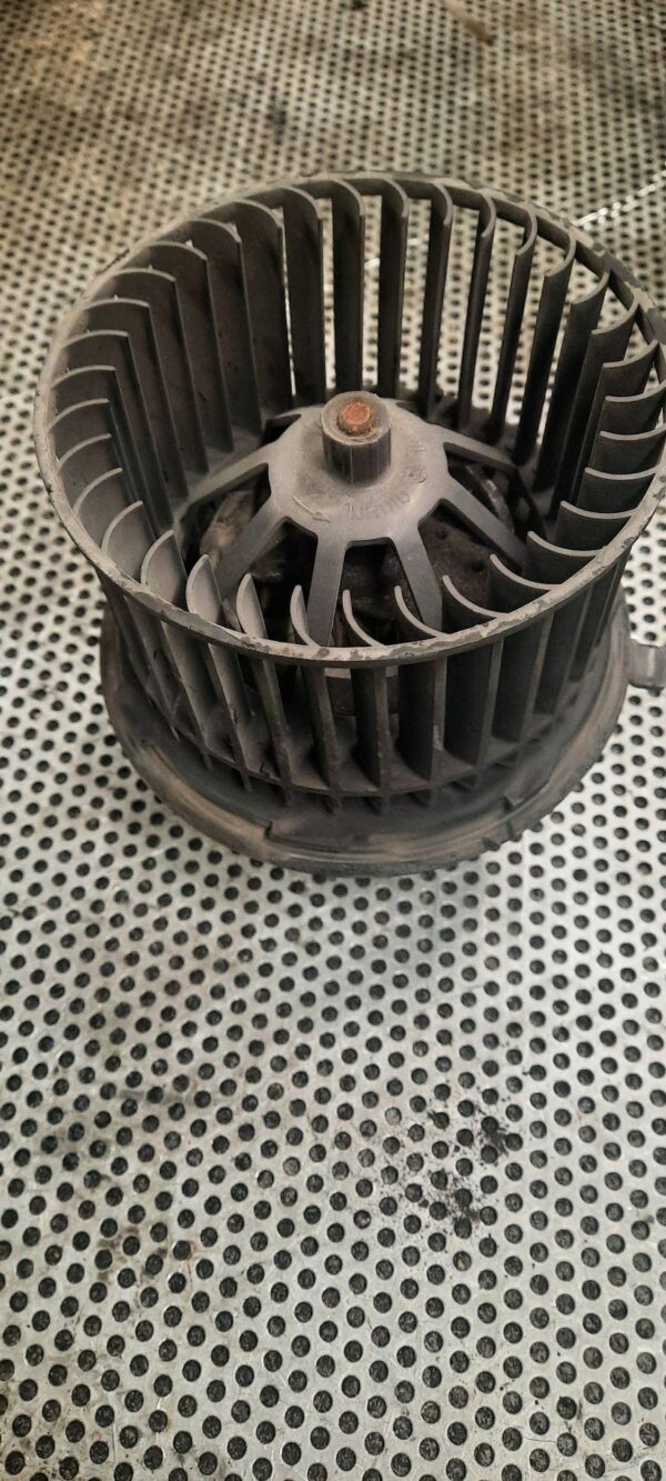 WENTYLATOR NAWIEWU 6C1H18456B FORD TRANSIT A FORD