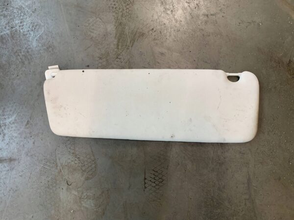 OSŁONA PRZECIWSŁONECZNA PRAWA TRAFIC III