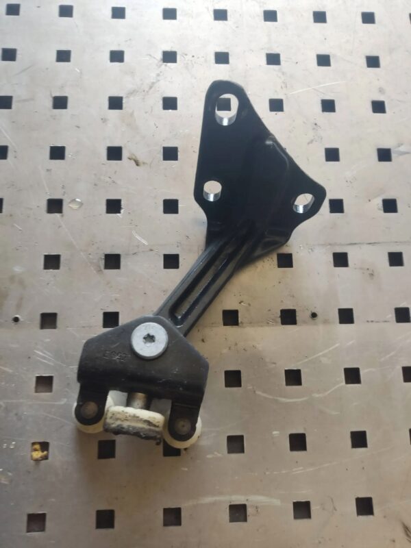 ROLKA DRZWI PRZESUWNYCH MERCEDES SPRINTER 906