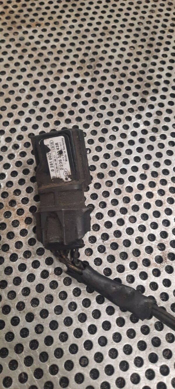 CZUJNIK CIŚNIENIA 223650443R RENAULT MASTER