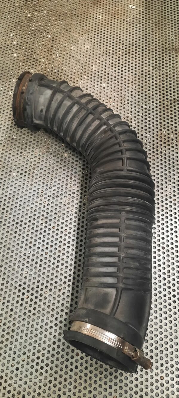 RURA DOLOTOWA POWIETRZA RENAULT MASTER