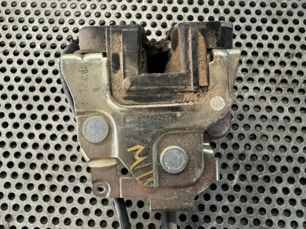 ZAMEK DRZWI PRAWY TYŁ RENAULT MASTER III 8200661170