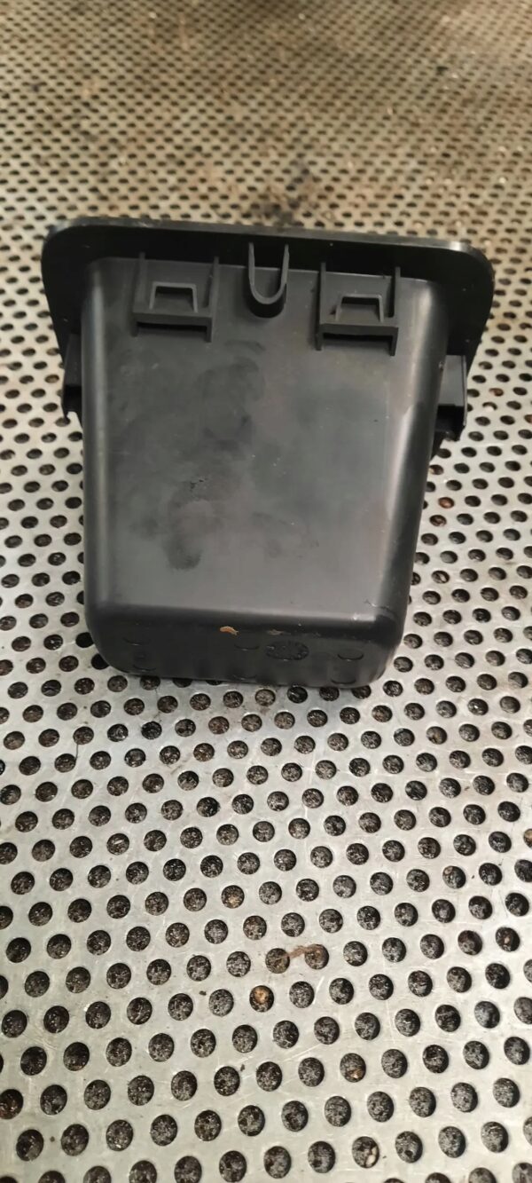 SCHOWEK DESKI 8200844693 RENAULT MASTER