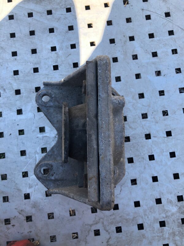 ŁAPA MOCOWANIE SKRZYNI RENAULT MASTER II 308760