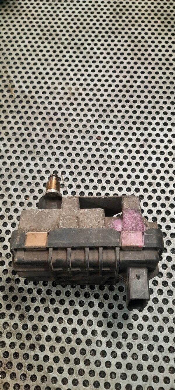 STEROWNIK TURBINY 6NW009550 FORD TRANSIT