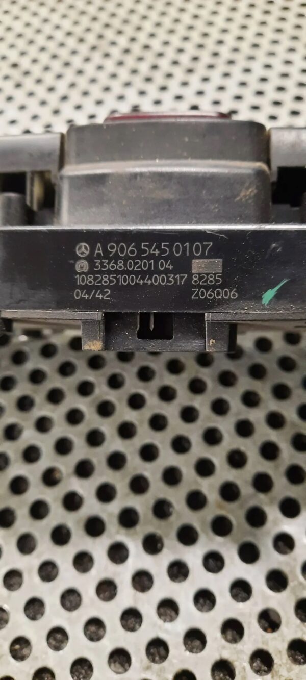 23d7b4a57f283a03a4dabe4e99b874fc.jpg PANEL STEROWANIA A9065450107 SPRINTER