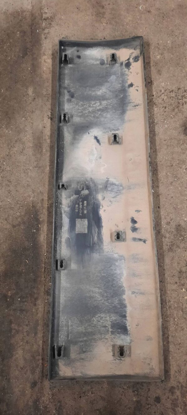 LISTWA DRZWI TYŁ 130816070