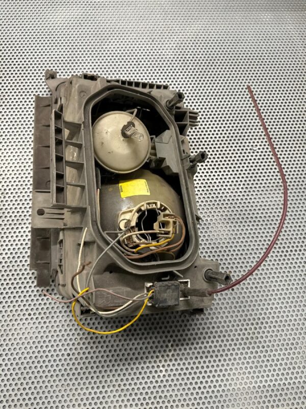 69c237cfa5fc14813d84fb2b8de6ea43