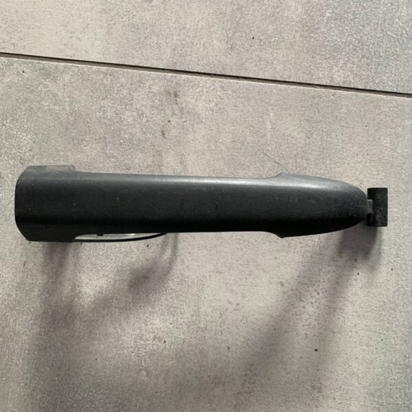 KLAMKA ZEWNĘTRZNA DRZWI PRZEDNICH PRAWA LEWA A9067600070 SPRINTER W906