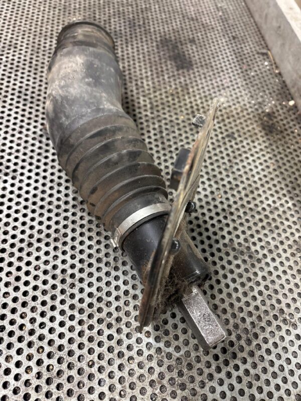 acbbc940897f1e680ec45a97eeb09963