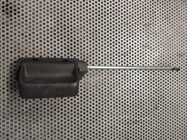 KLAMKA WEWNĘTRZNA VOLKSWAGEN CADDY III 7H0843642D