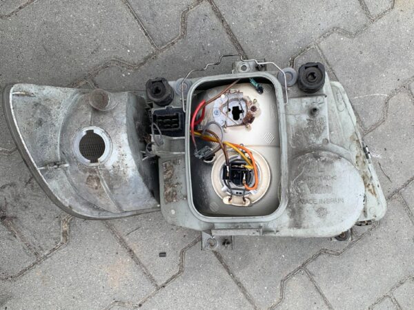 LAMPA REFLEKTOR LEWY PRZÓD VITO W638