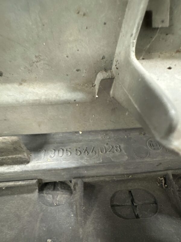 4da89ad7e93a31d94f3342806c104f33