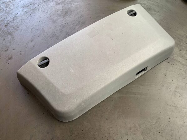 KIESZEŃ SCHOWEK DRZWI PRZEDNICH PRAWA SPRINTER W906 A9067270571 3052444