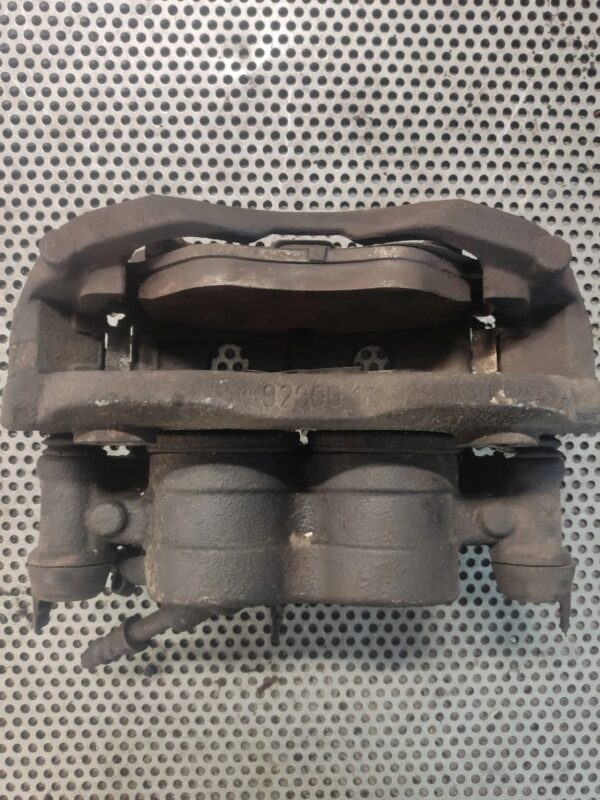 ZACISK HAMULCOWY PRZEDNI MERCEDES SPRINTER W906 928906