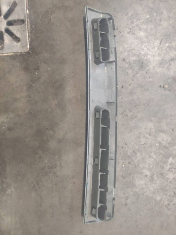 90c702de312710a4708d83b4a650f421