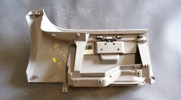 SCHOWEK PASAŻERA DUCATO BOXER JUMPER 1308170070