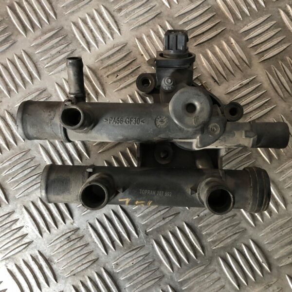 OBUDOWA TERMOSTATU RENAULT MASTER 207592