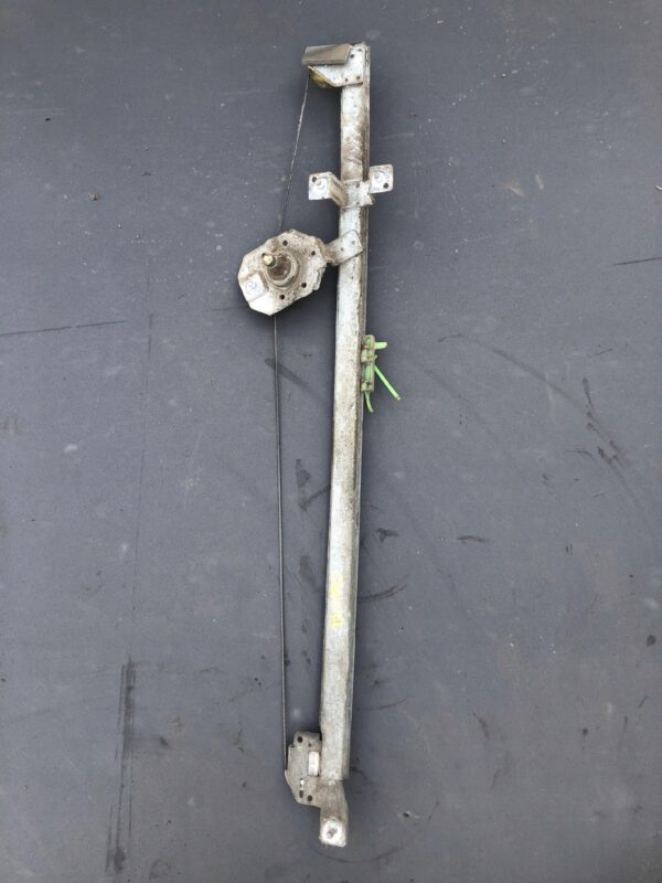 PODNOŚNIK SZYBY PRAWY MANUALNY DUCATO JUMPER 2.0