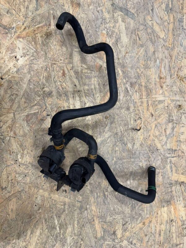 POMPA WODY PRZEWODY WODY KOMPLET RENAULT TRAFIC II 2.0 10-