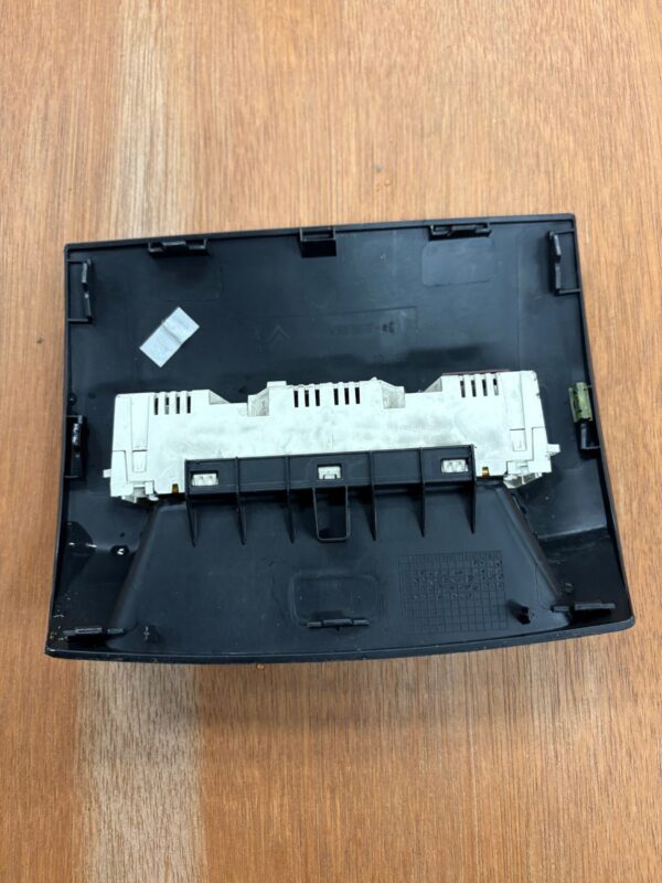 2f53b76fb00748d03b5de5d113ddc41b