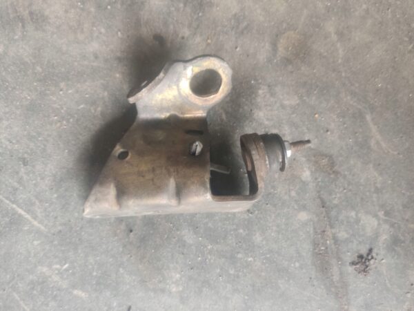 b8b0a279b993784e9af91172a513c33b