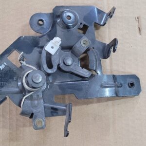 ZAMEK DRZWI PRZESUWNYCH RENAULT TRAFIC 8200004829C