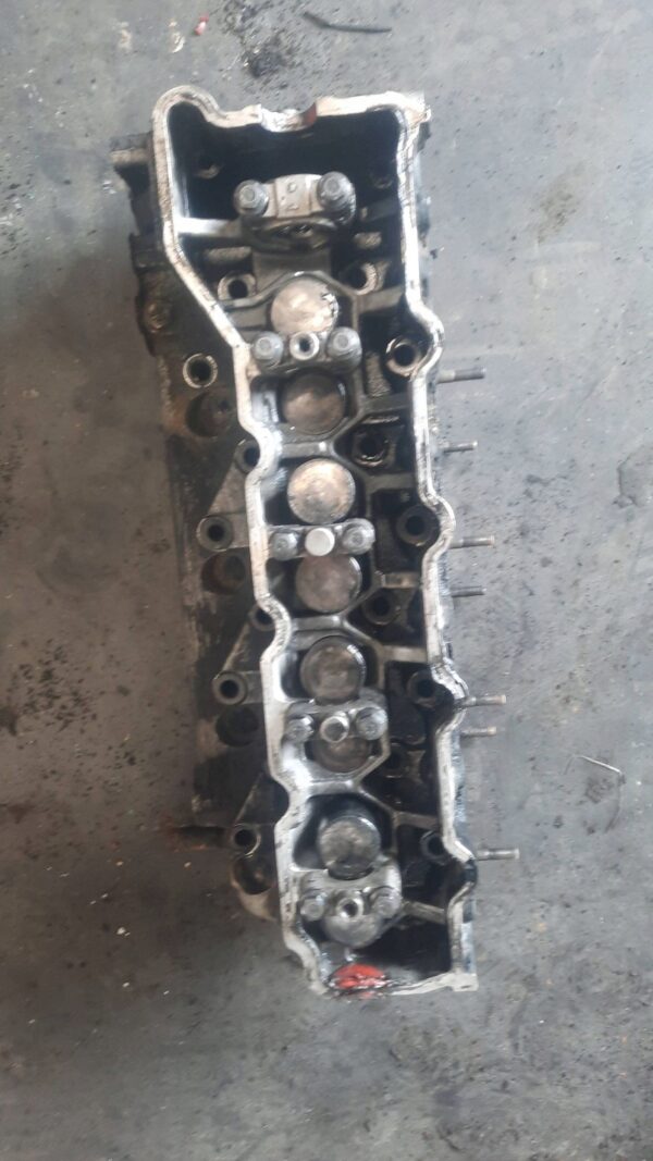 GŁOWICA SILNIKA CANTER 90-16