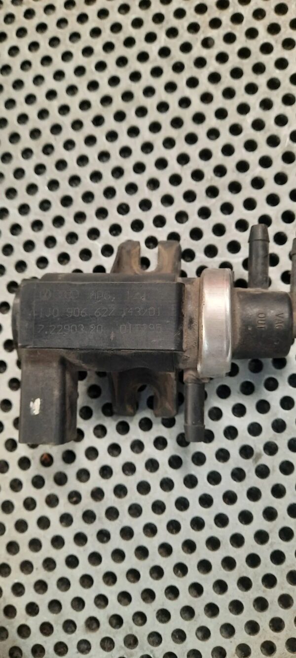 c29396c499389f374ae5bcefaa3619d1