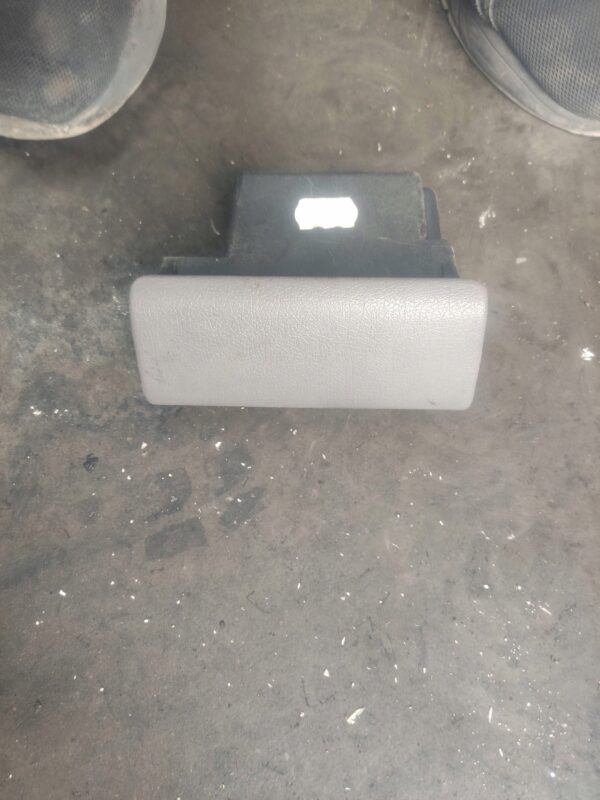 f5631a3ab5876a4e422767681cde0684