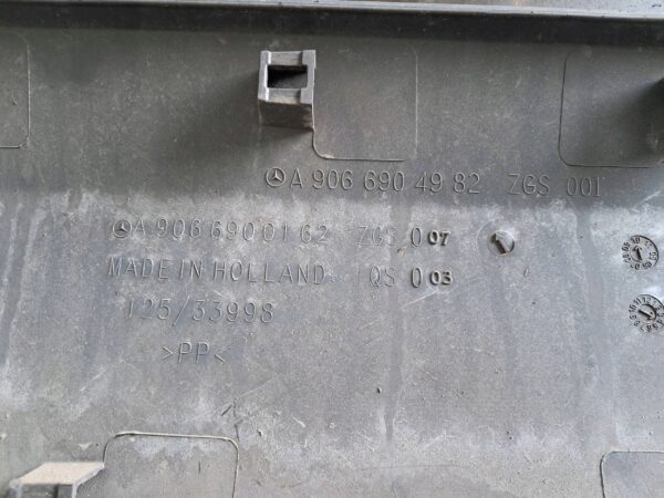 LISTWA DRZWI LEWY PRZÓD SPRINTER W906 A9066904982