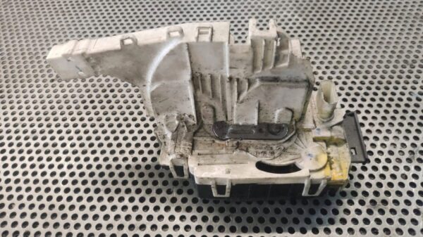 ee19eaafbee630d8ffae30e17f785be9