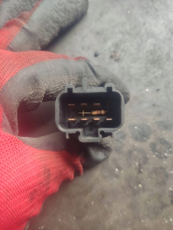 PRZYCISK ŚWIATEŁ AWARYJNYCH 97KG13A350AC