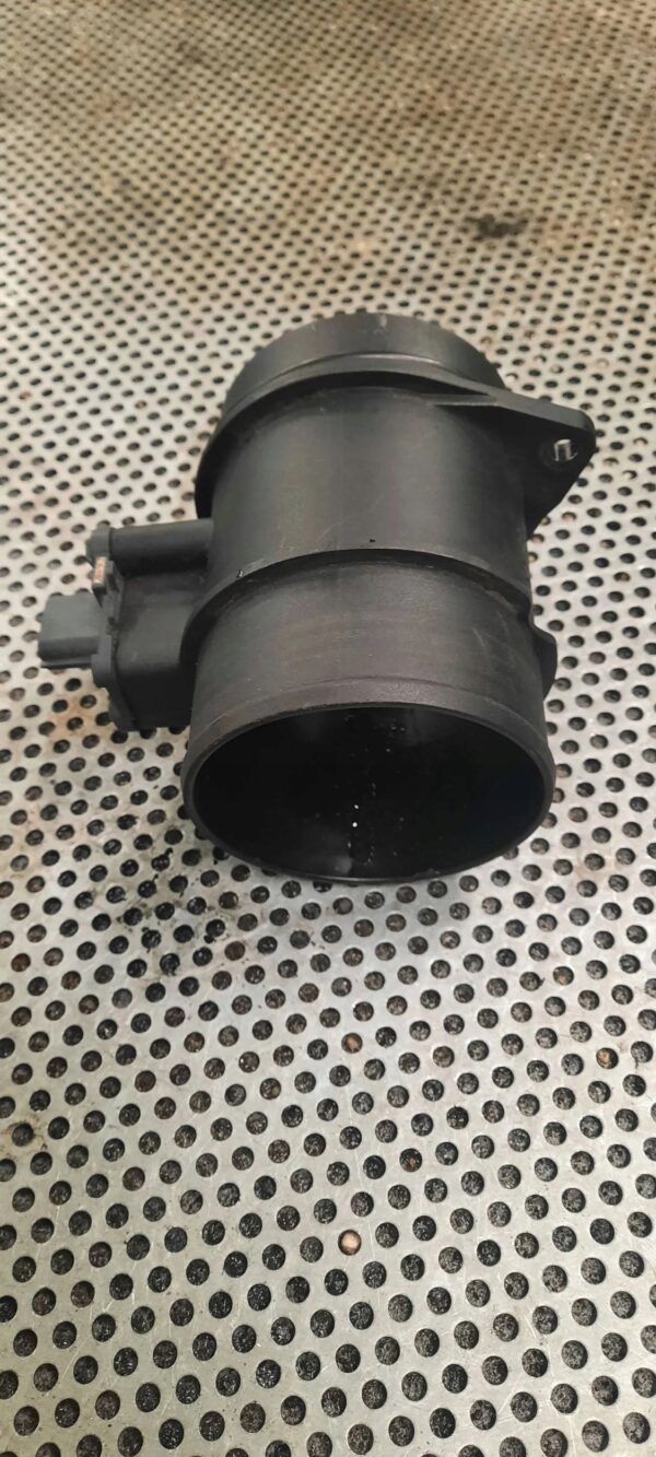 PRZEPŁYWOMIERZ POWIETRZA 165765213R RENAULT MASTER