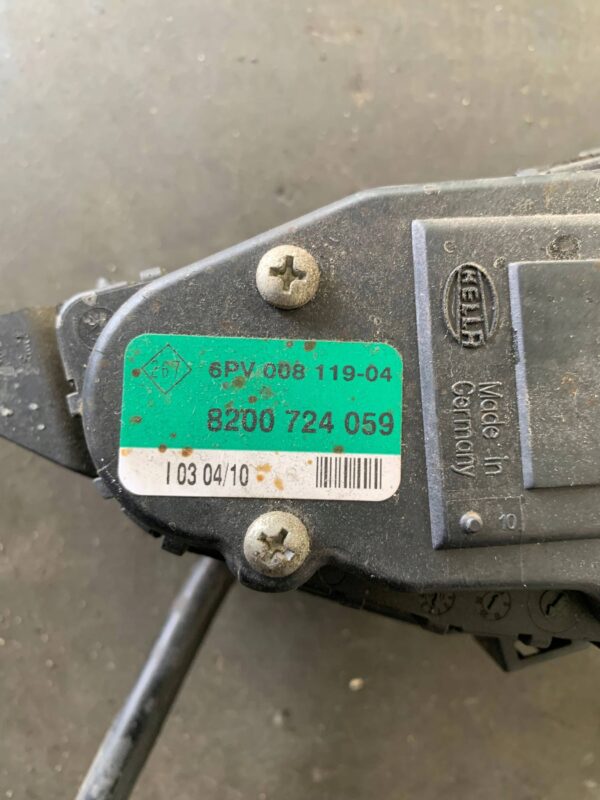 PEDAŁ GAZU MASTER II 8200724059