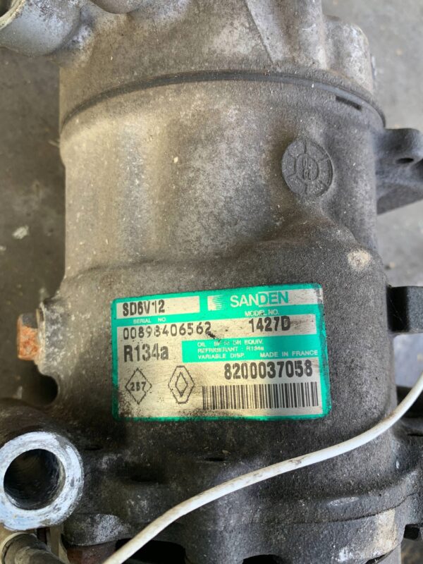 db139ec3844038195ca2b8164f877c1a