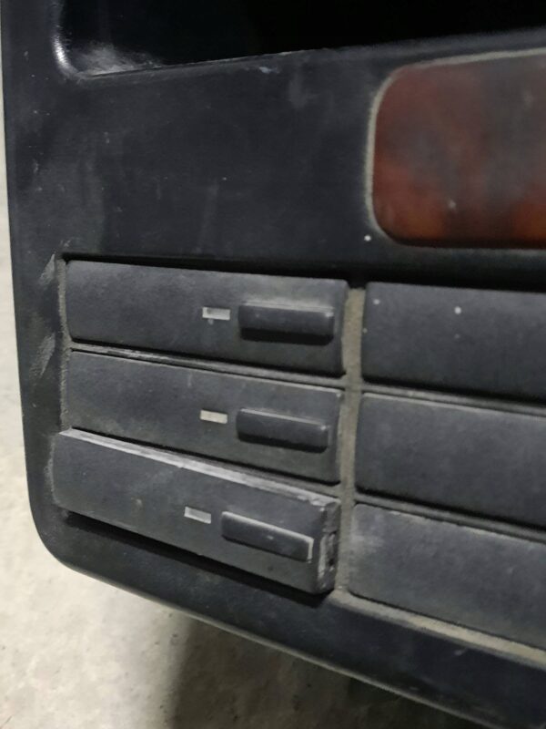 25f46527a1ef402cecb73f07ac8ea1c7