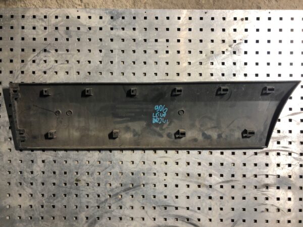 LISTWA DRZWI LEWY PRZÓD NR 9 SPRINTER A9066900162