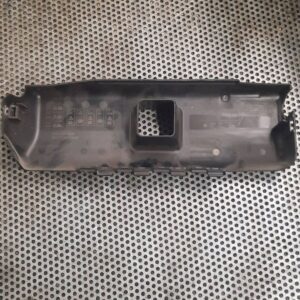 POKRYWA SKRZYNKI BEZPIECZNIKÓW 6C1T14A076EA FORD TRANSIT