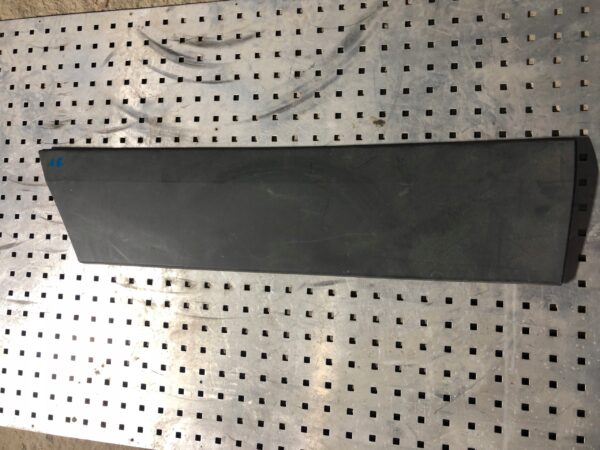 LISTWA DRZWI LEWY PRZÓD NR 16 SPRINTER A9066900162