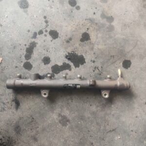 LISTWA WTRYSKOWA RENAULT TRAFIC II 1.9 DCI 8200330912