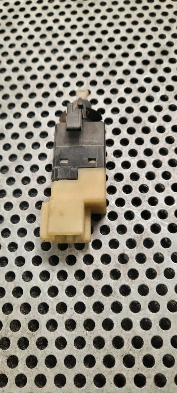 CZUJNIK STOPU MERCEDES VITO 015453809