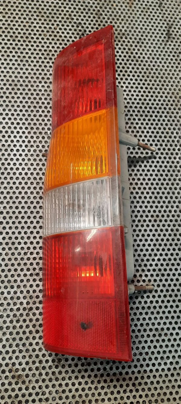 LAMPA TYLNA FORD TRANSIT LEWA