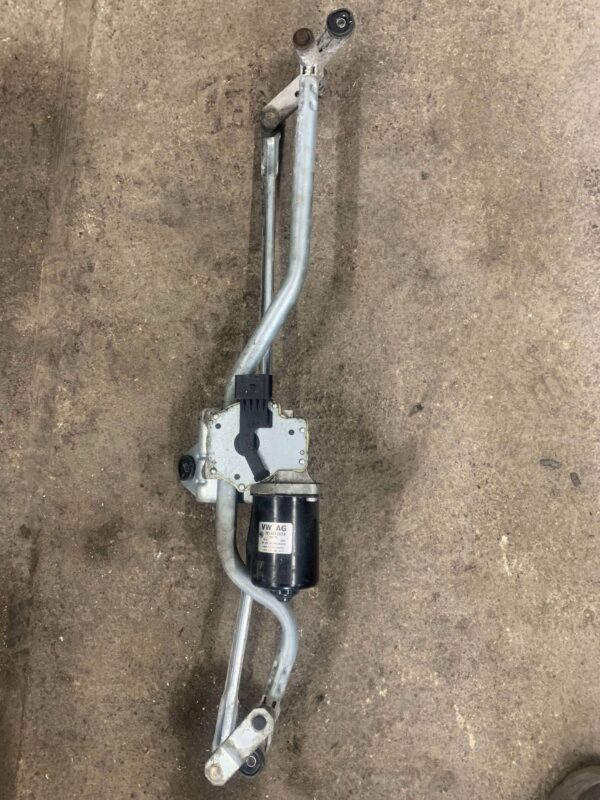 2158b33dc5b1a0fa57a1a90360596757