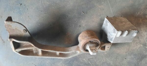 e5b2cca1c65efc00bbcafd863257f989