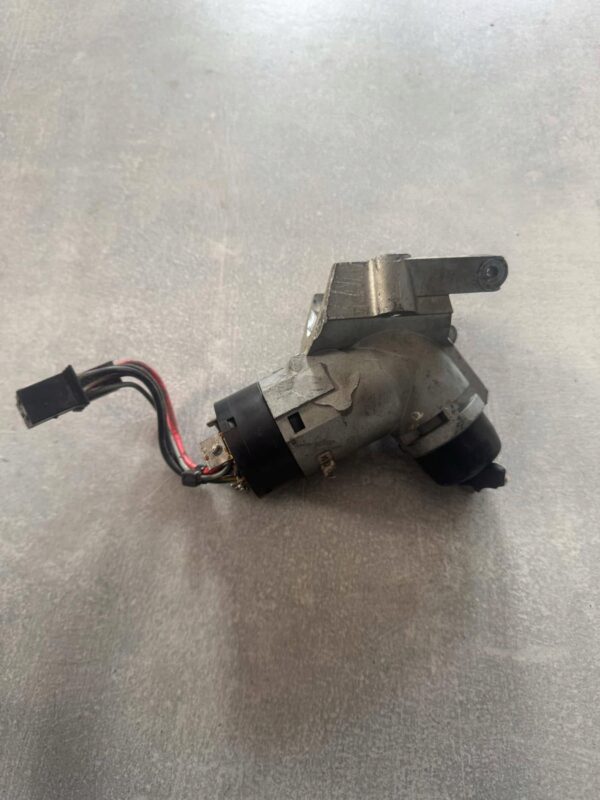 97fb3c2f3d7c98cc1646ade20706e093