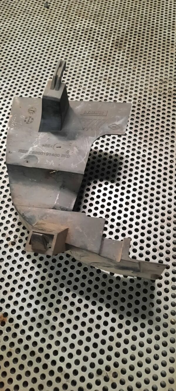 Renault Master II 2004 Osłony przekładni kierowniczych